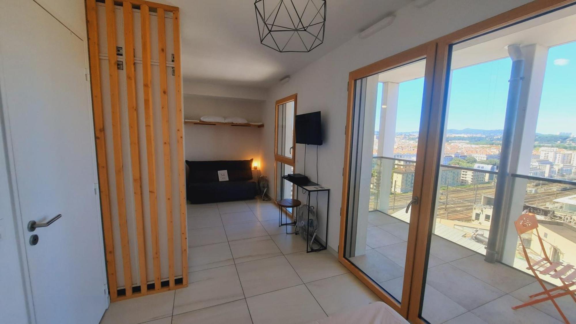 Terrasse De La Gare Apartment ลียง ภายนอก รูปภาพ